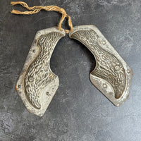 VINTAGE CHOCOLATE TEXTURED CLOG SHOE MOULD