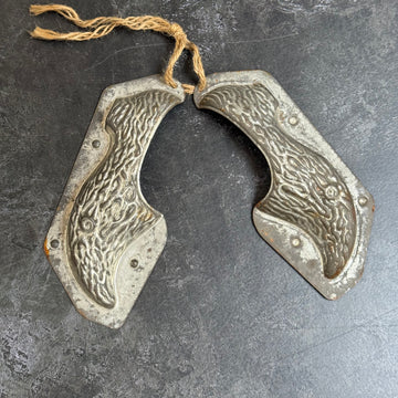 VINTAGE CHOCOLATE TEXTURED CLOG SHOE MOULD