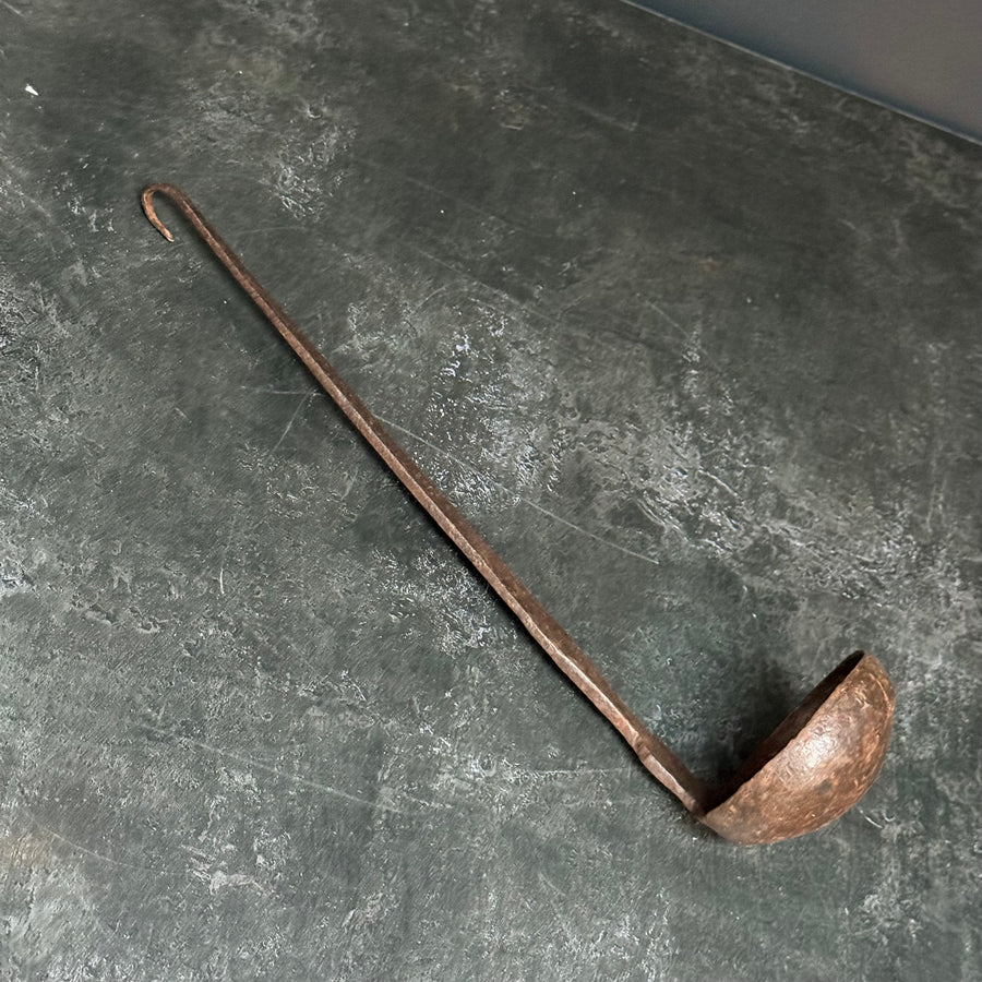 VINTAGE IRON TEALIGHT SPOON