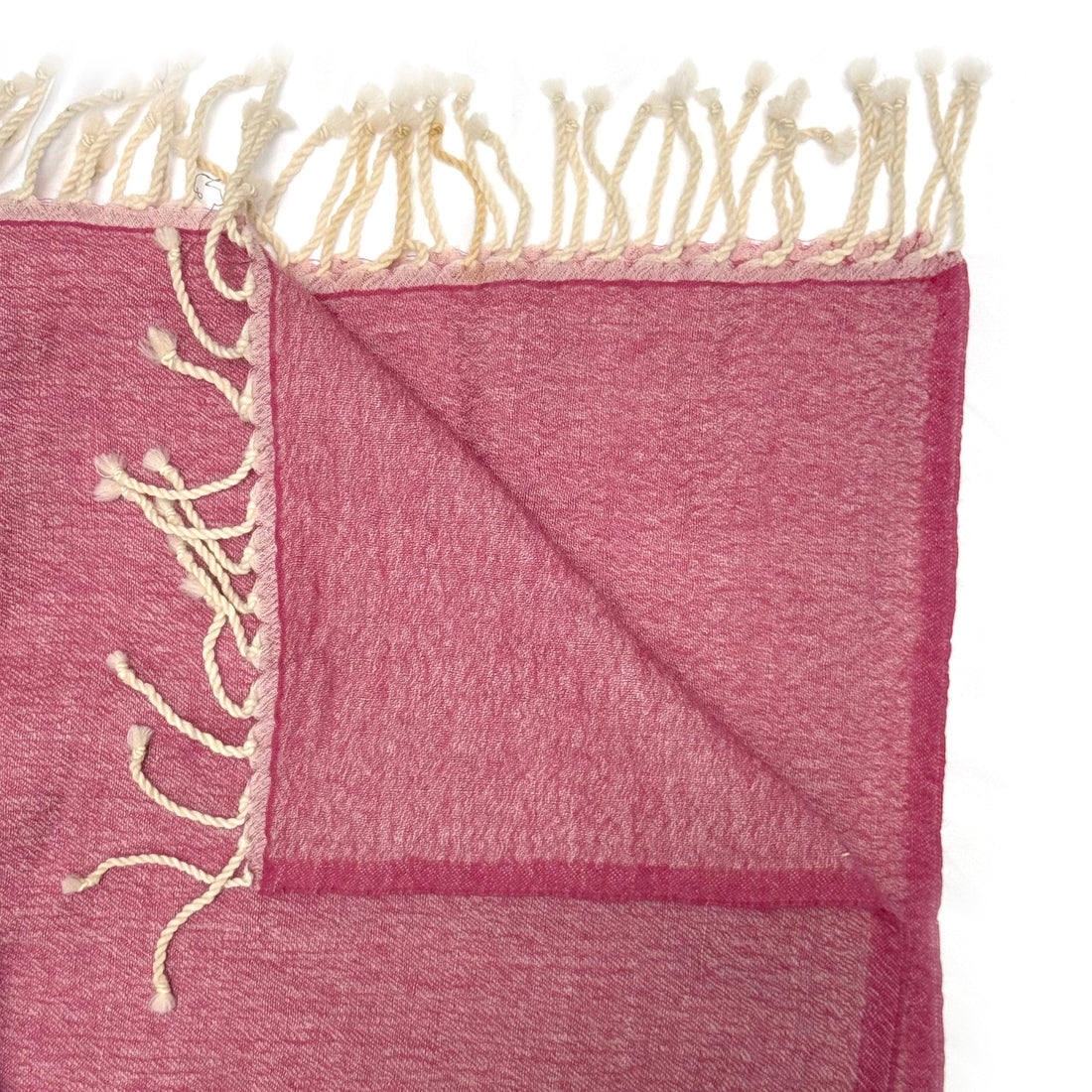 FINE WOOL THROW WITH TASSELS | PINK