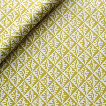 CAMBRIDGE IMPRINT SMALL WRAPPING PAPER | OAK LEAVES | SAP GREEN