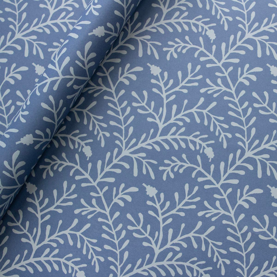 CAMBRIDGE IMPRINT SMALL WRAPPING PAPER | SPRIG | HAREBELL