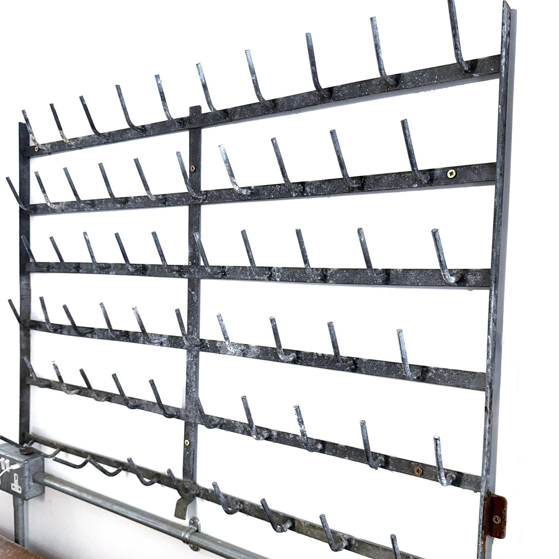 VINTAGE GALVANISED METAL 60 HOOK RACK