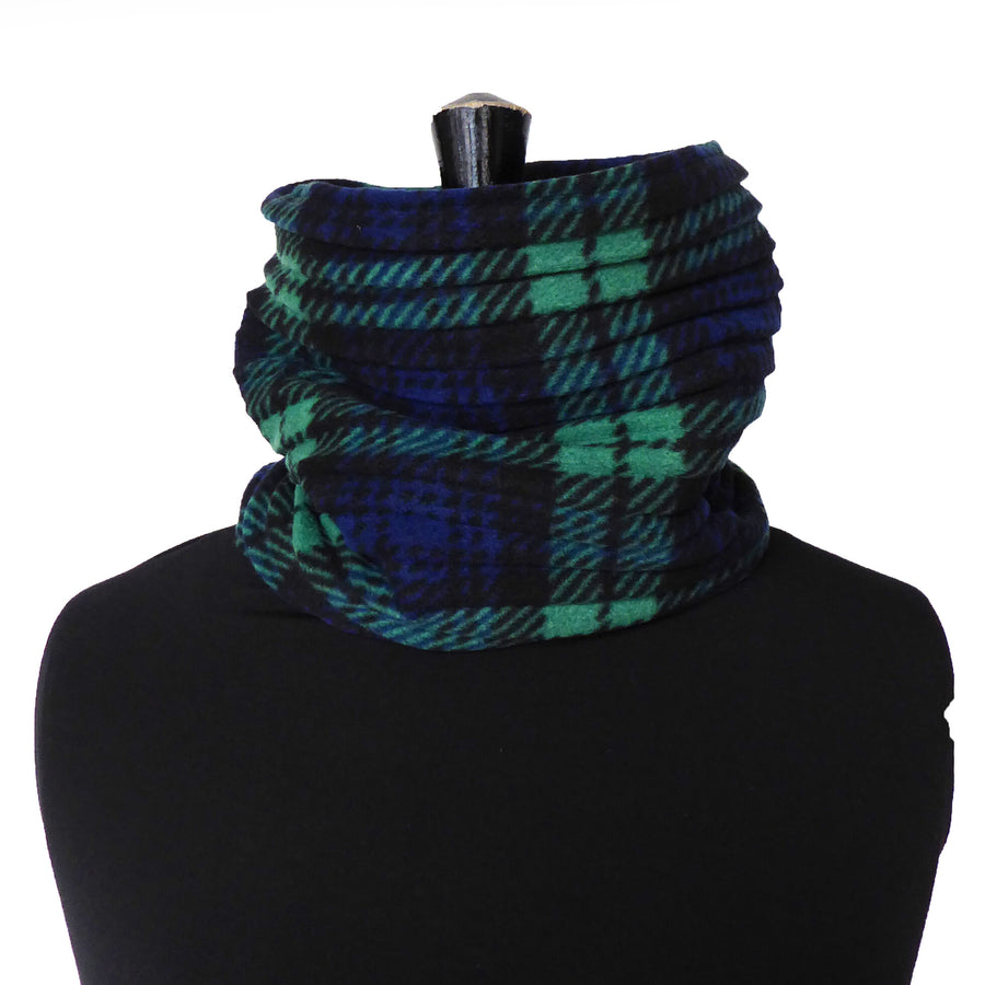 PLEATED SNOOD NECKWARMER