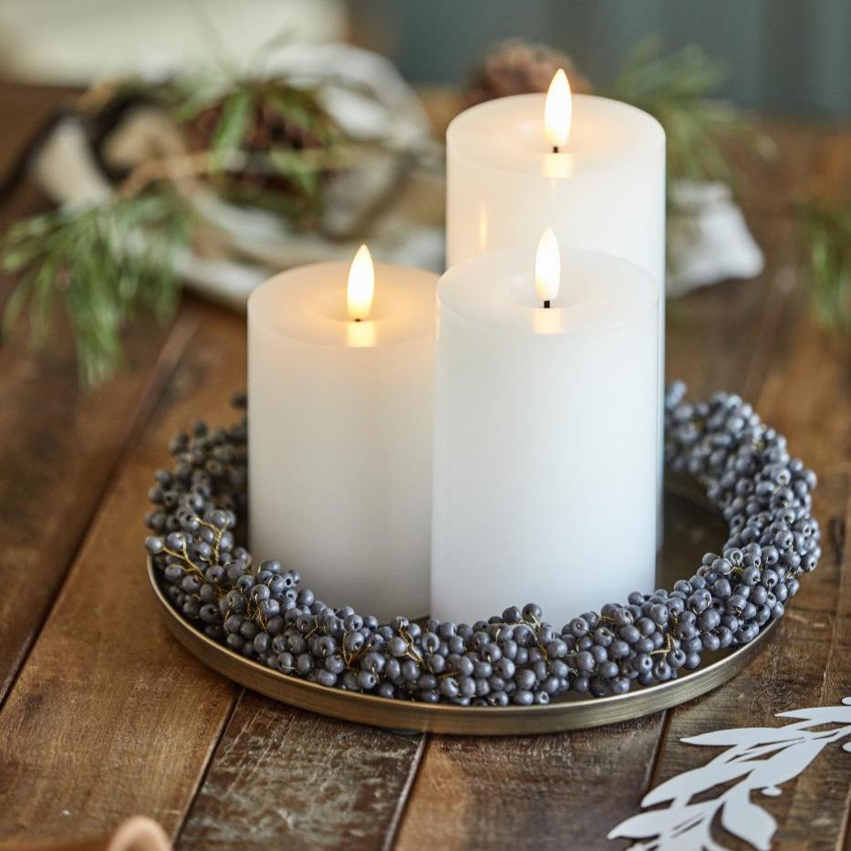 ANTIQUE BRASS CANDLE TRAY WITH EDGE |  22cm