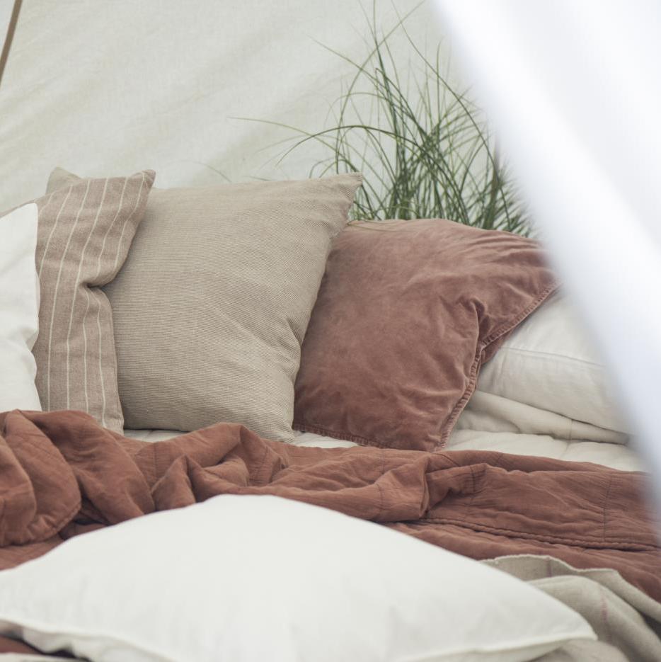 VINTAGE STYLE DOUBLE QUILT | TUSCANY
