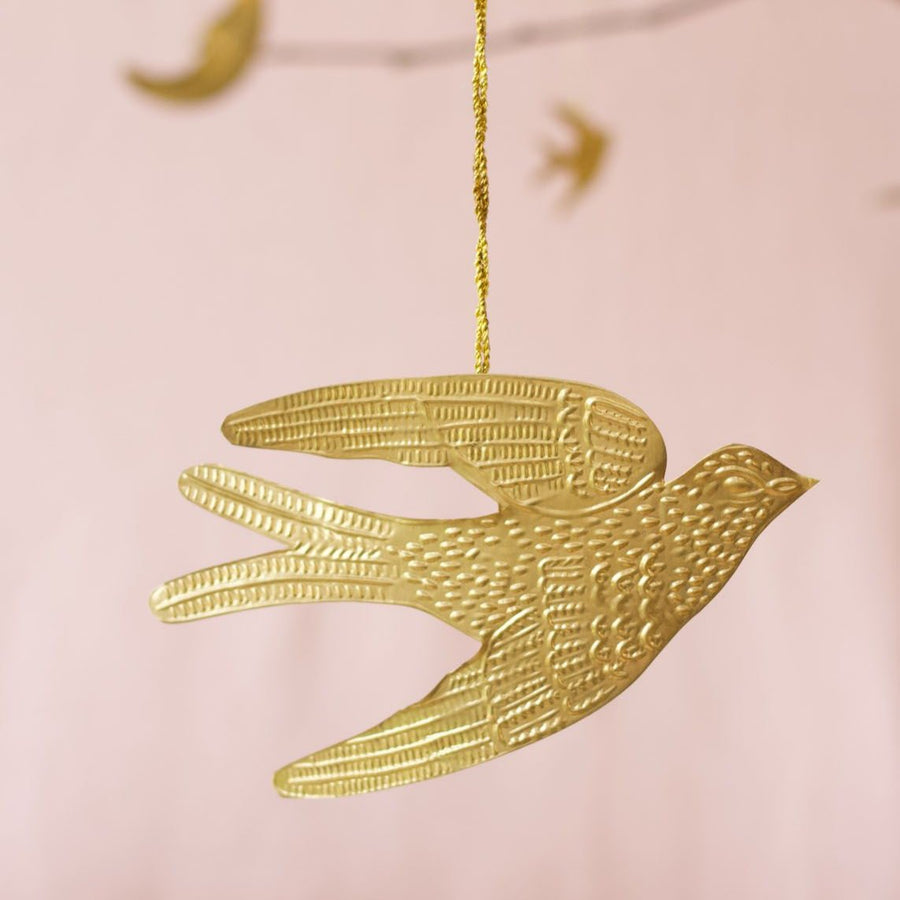 SMALL EMBOSSED ANTIQUE BRASS DOVE