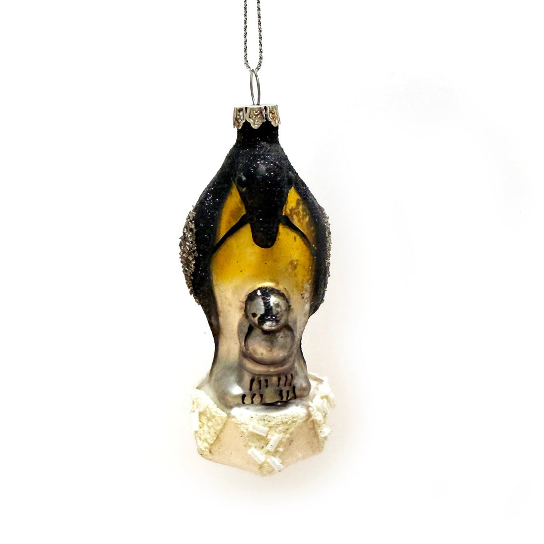 BABY PENGUIN & PARENT GLASS BAUBLE DECORATION