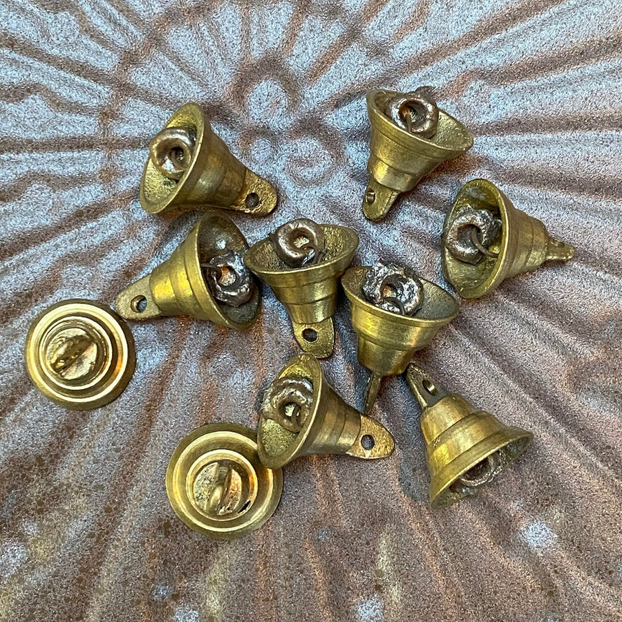 VINTAGE SMALL DECORATIVE BRASS BELLS | 10