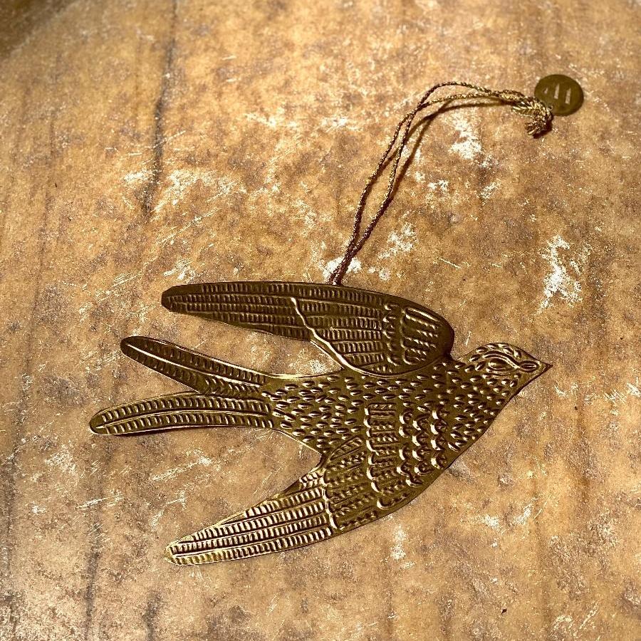 SMALL EMBOSSED ANTIQUE BRASS DOVE
