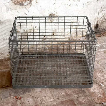 INDUSTRIAL METAL WIRE CRATE | LARGE