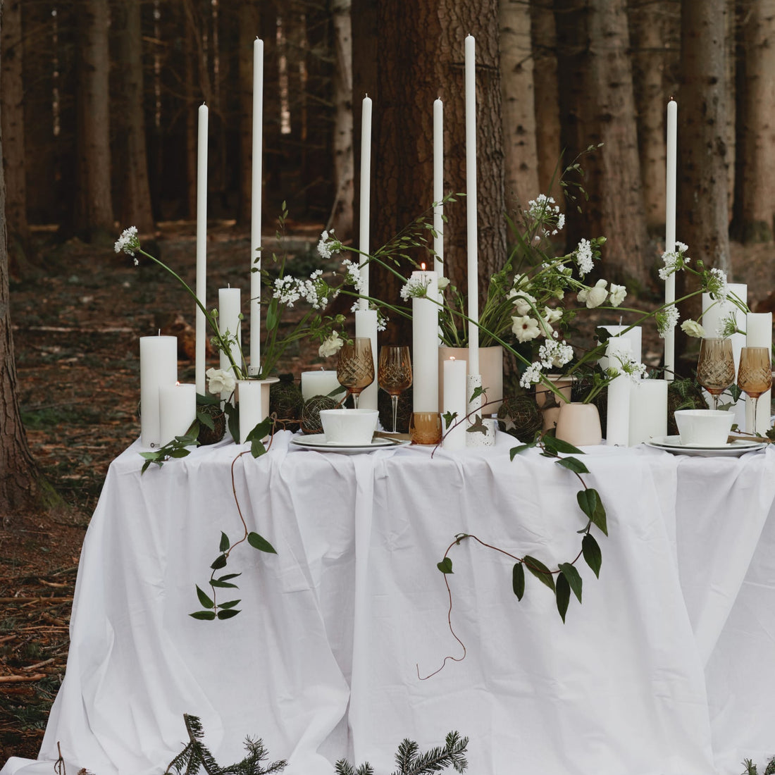 WHITE ALTAR CANDLE 20 x 5cm