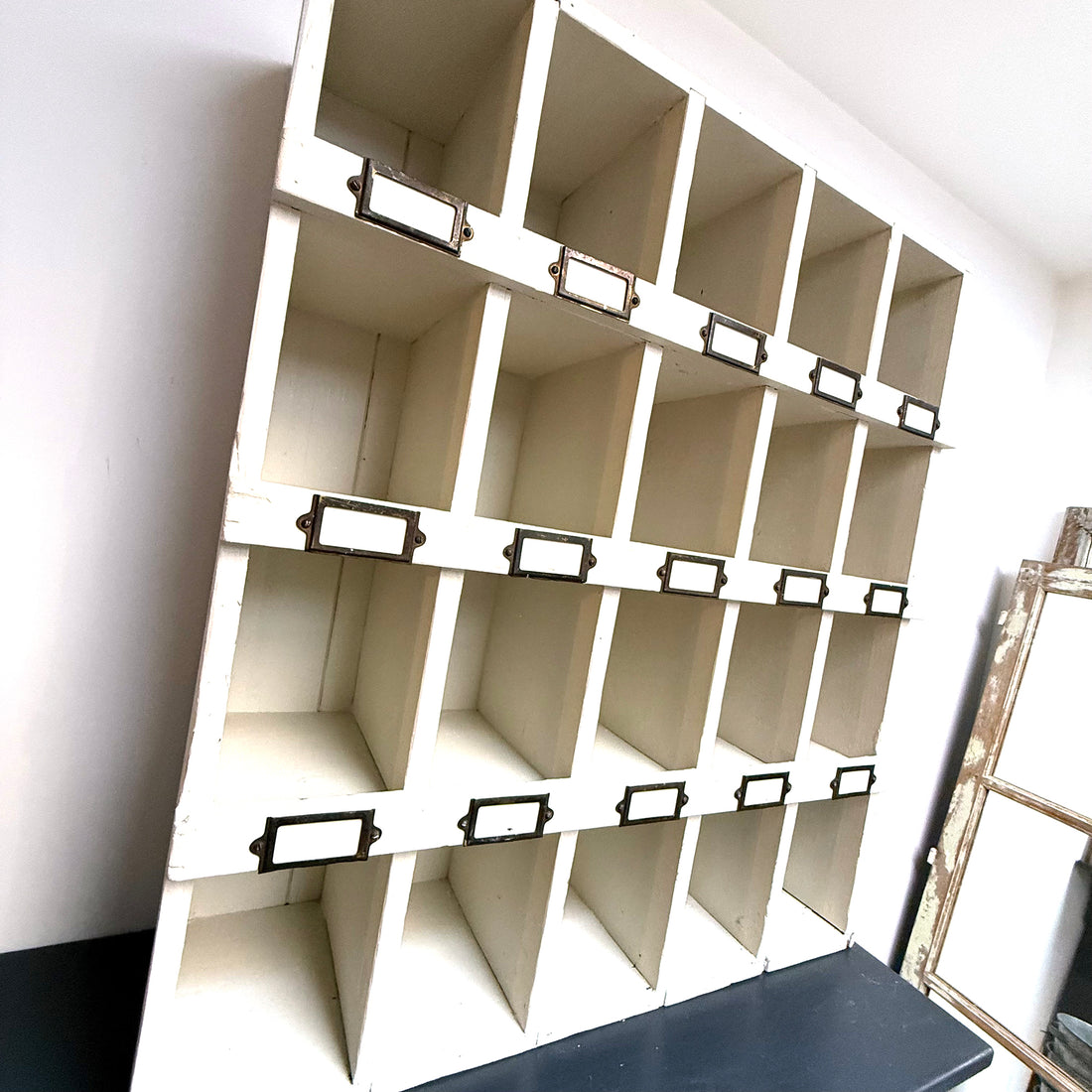 PIGEON HOLES