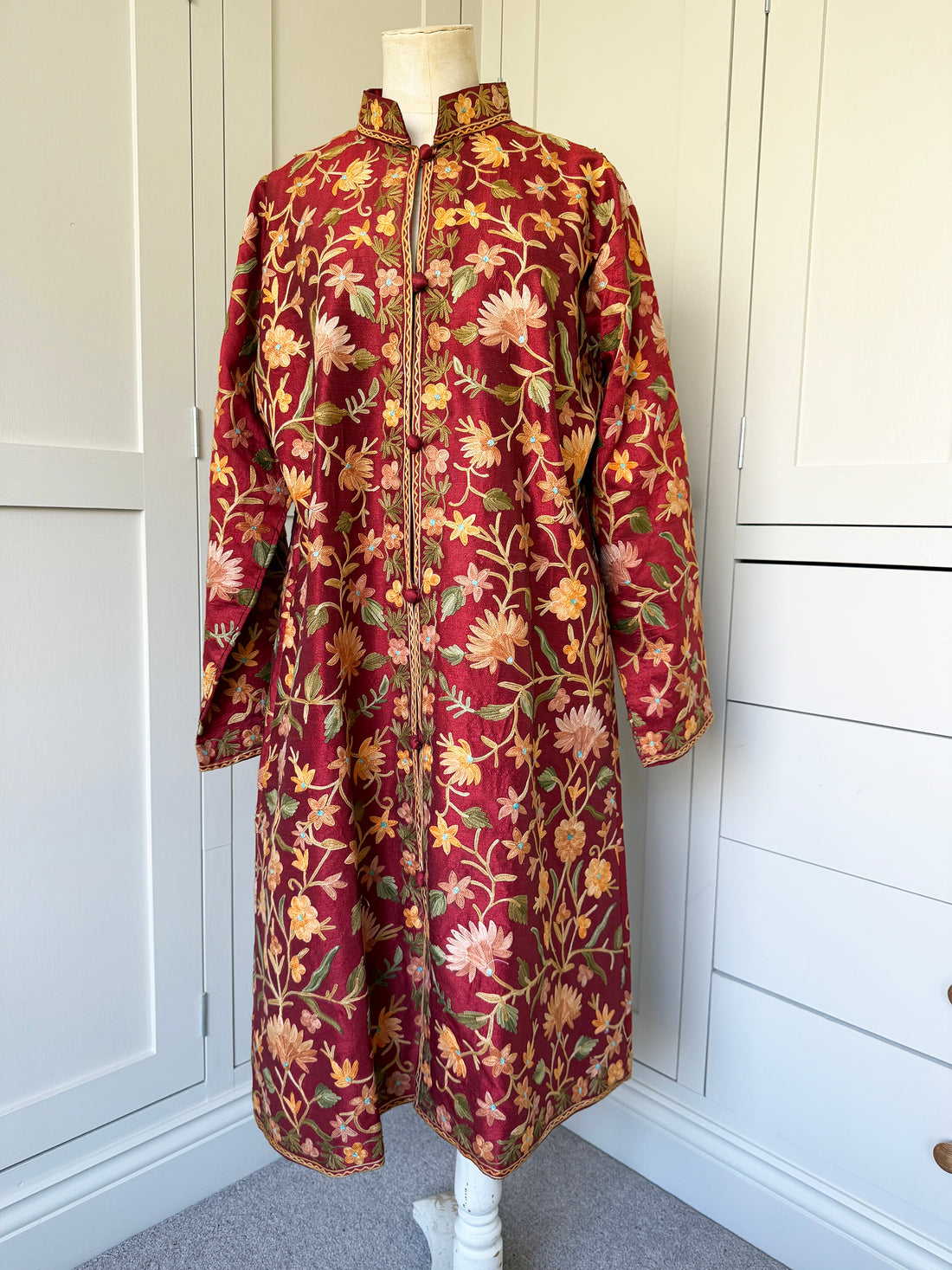 KASHMIRI EMBROIDERED SILK COAT | RED