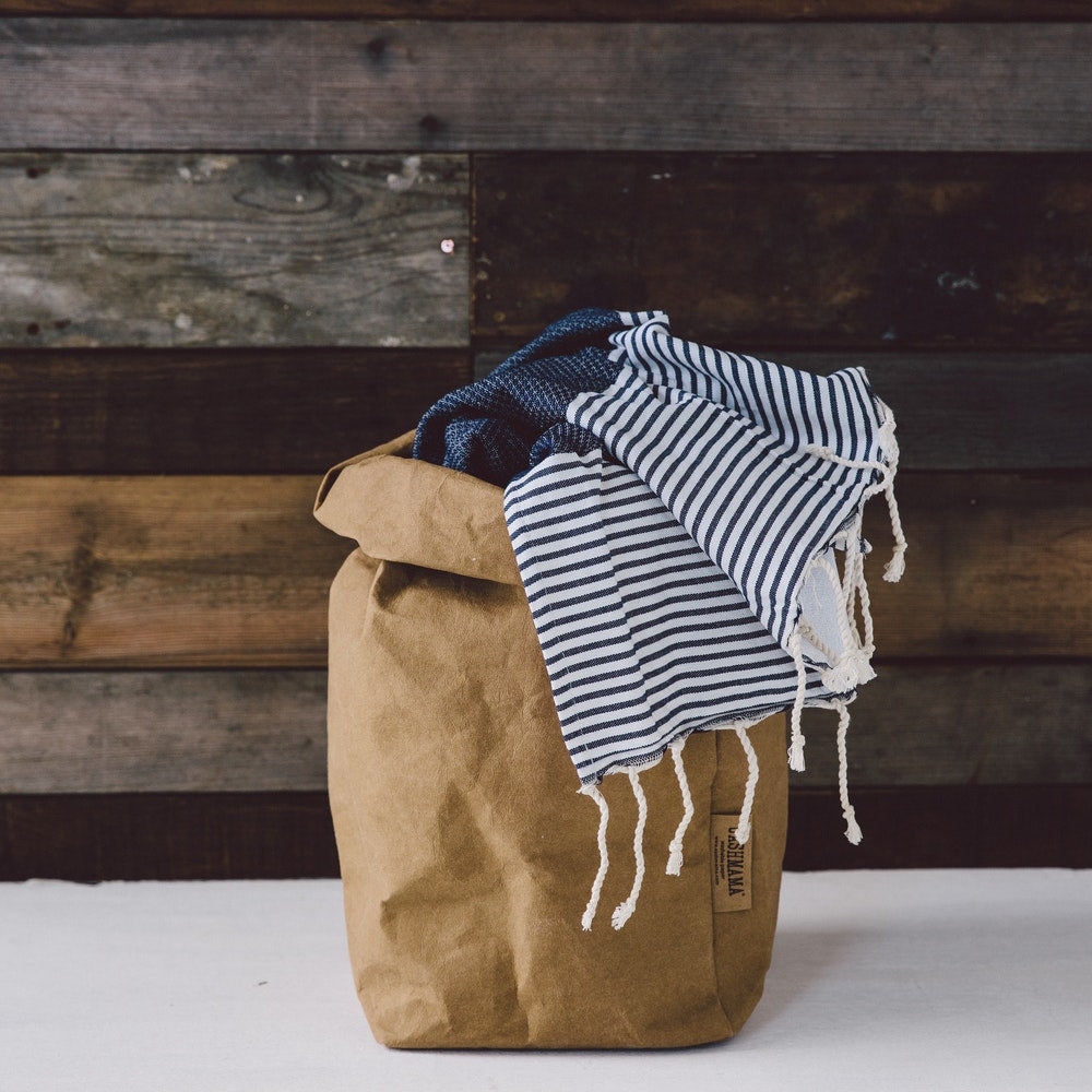 UASHMAMA PAPER BAG XLARGE MATT