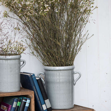 GREY CAMPAGNARD POT