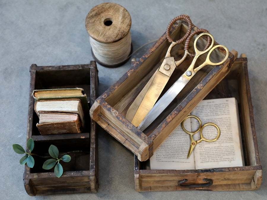 VINTAGE WOODEN BRICK BOX MOULD