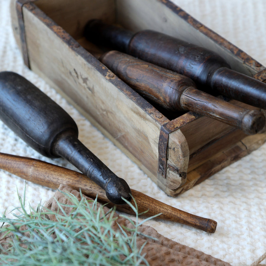 VINTAGE WOODEN BRICK BOX MOULD
