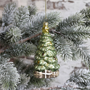 CHRISTMAS TREE WITH PRESENTS BAUBLE