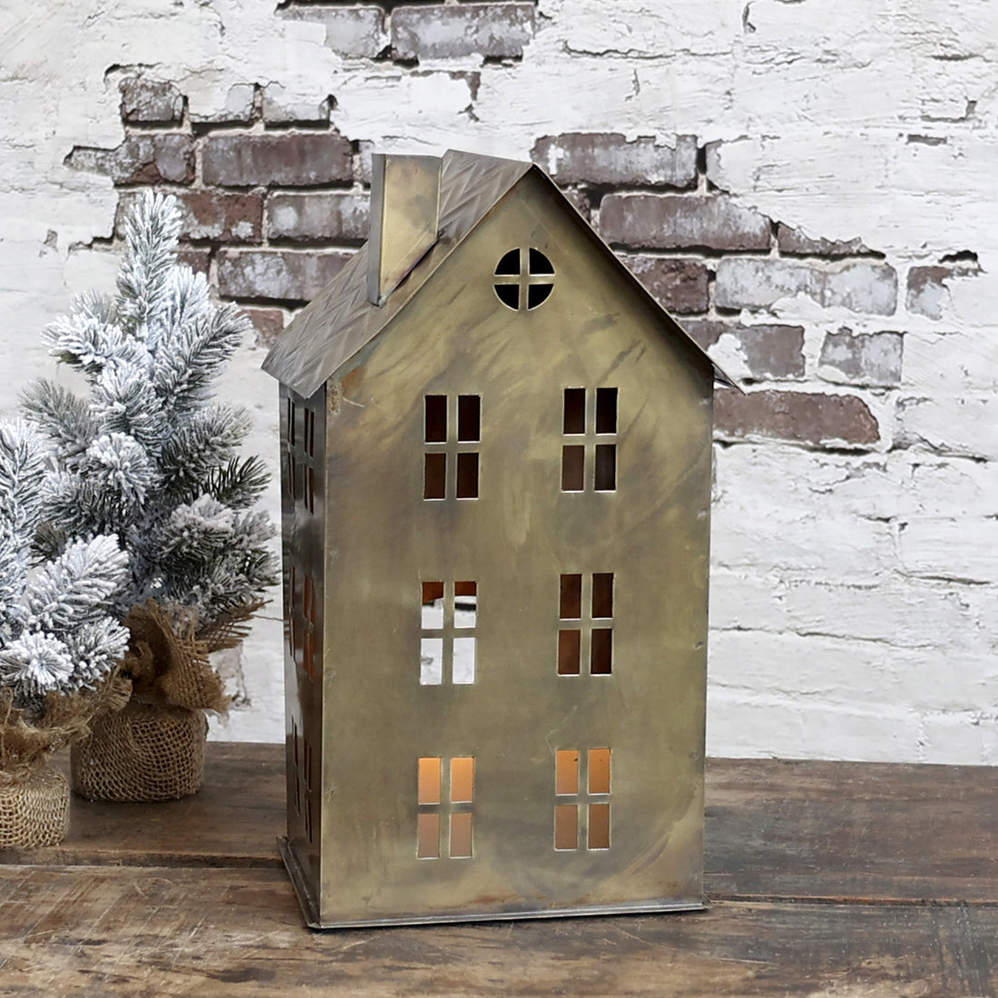 BRASS CANDLE HOUSE N0.1