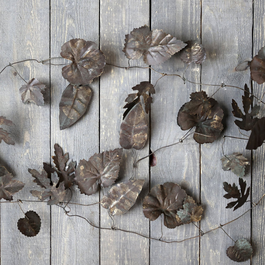 ANTIQUE BRASS LEAF GARLAND