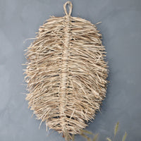 SEAGRASS LEAF WALL DECORATION
