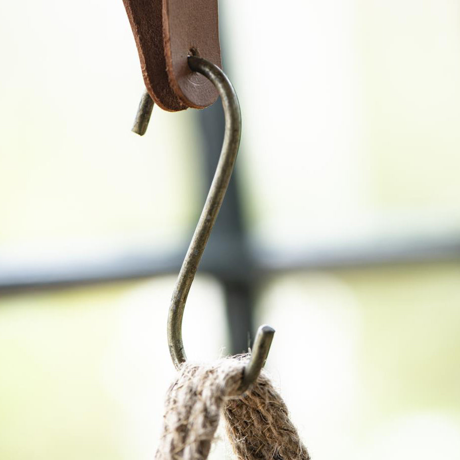 INDUSTRIAL METAL S HOOK