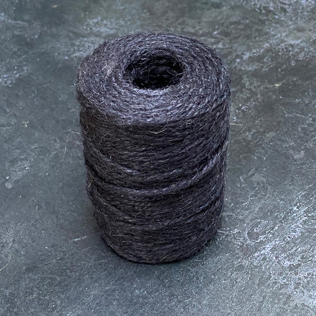 HERITAGE JUTE TWINE SPOOLS | QUARTER PINT SIZE