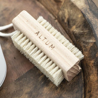 BEECH NAIL BRUSH