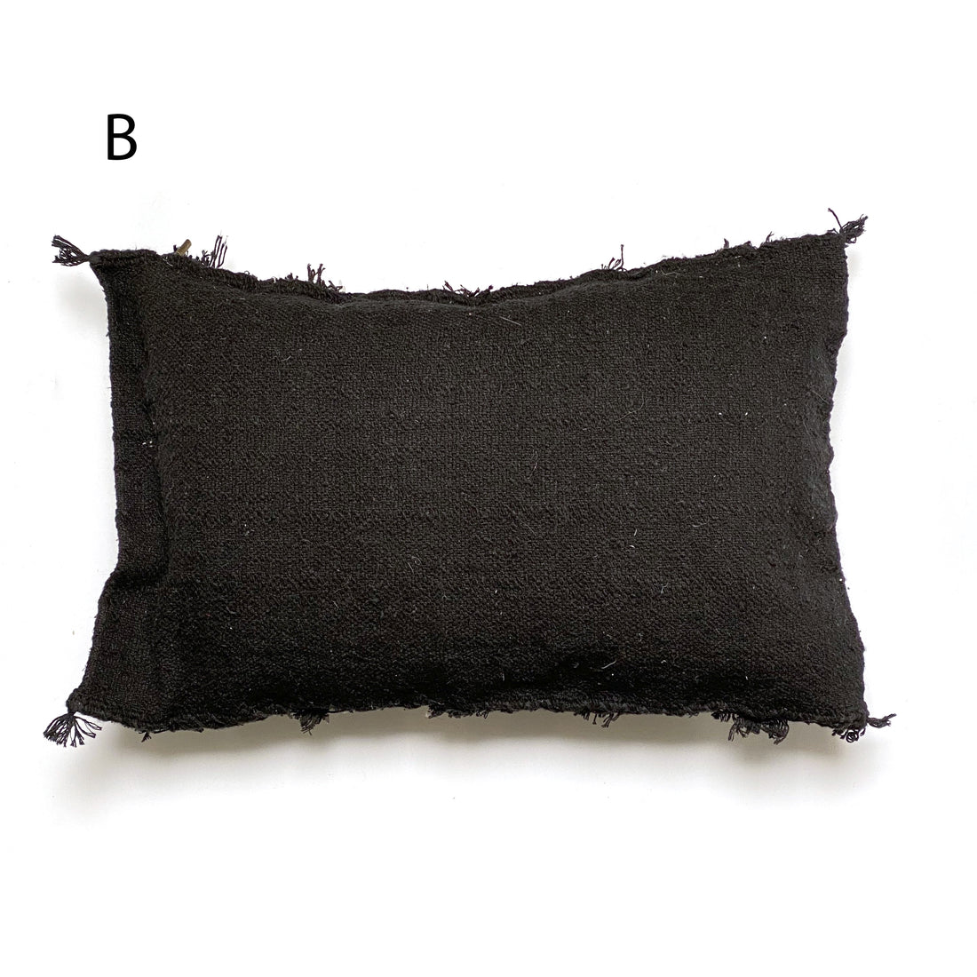 HANDIRA BERBER WEDDING BLANKET CUSHION | BLACK