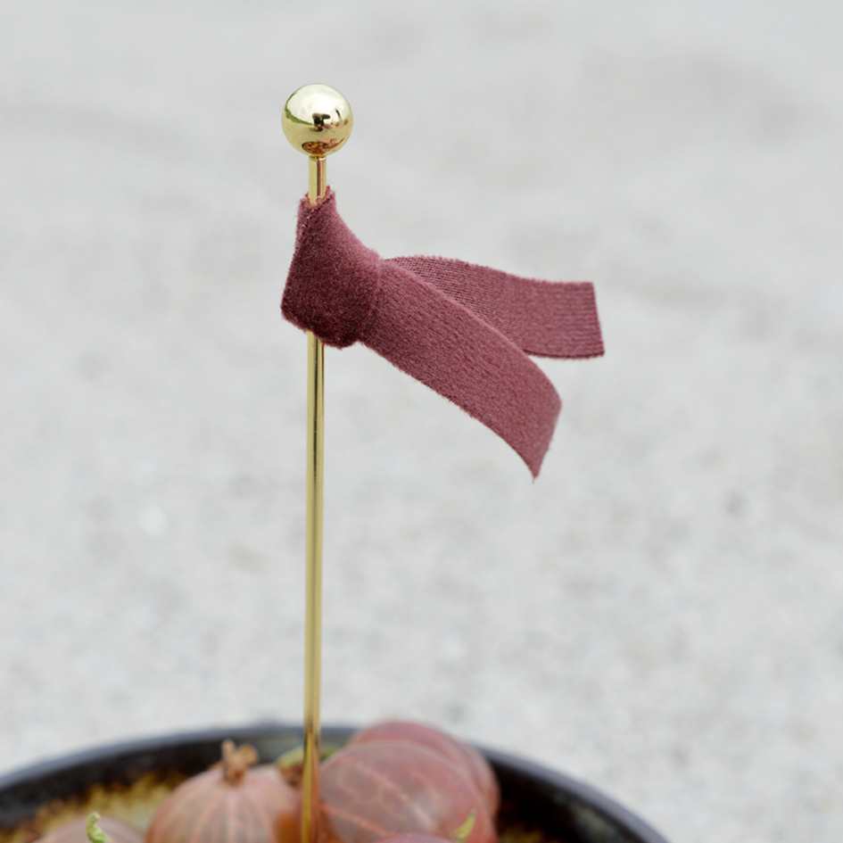 GOLD FOOD TOPPERS WITH PINK  & BURGUNDY VELVET RIBBONS