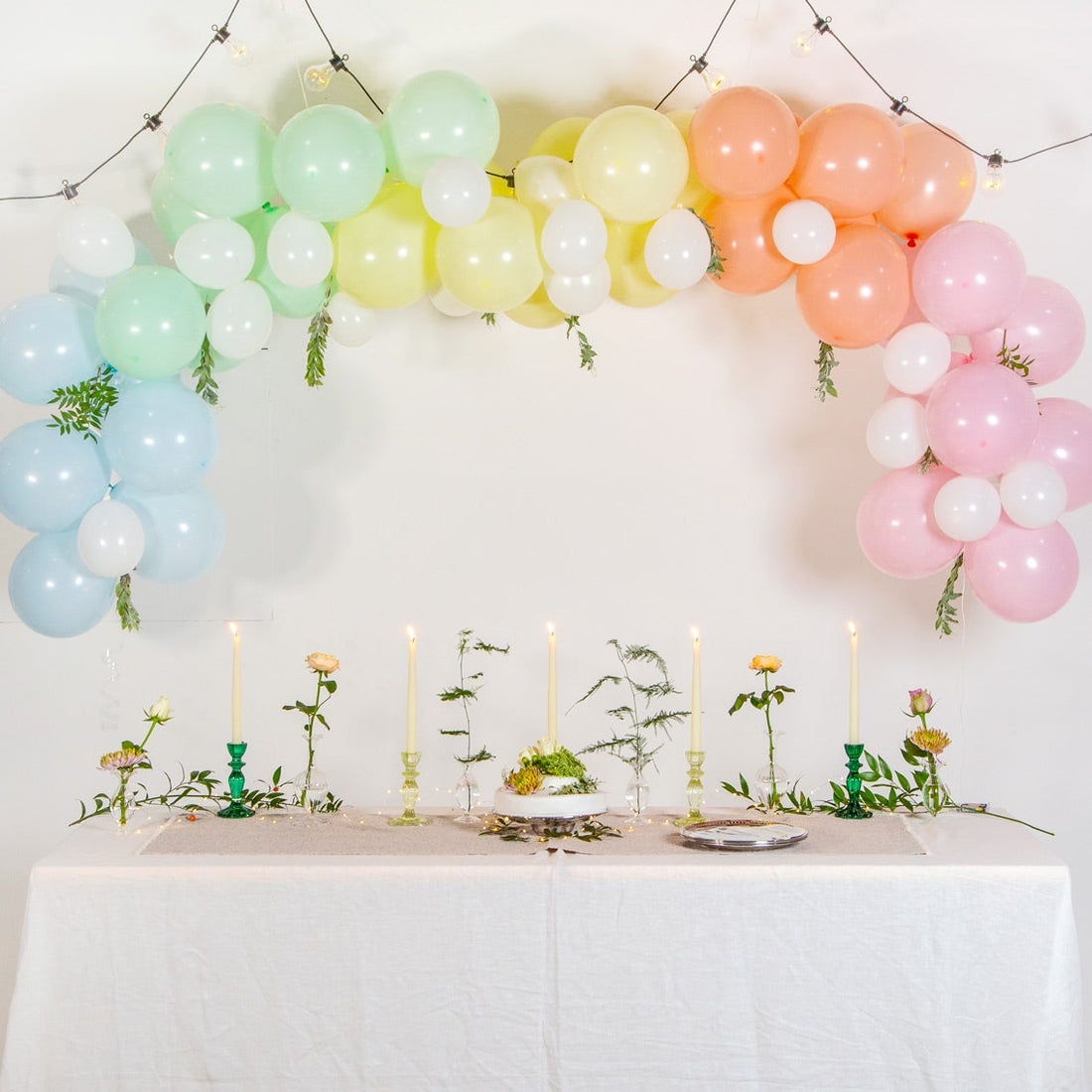 GLASS CANDLE HOLDER | LIGHT GREEN