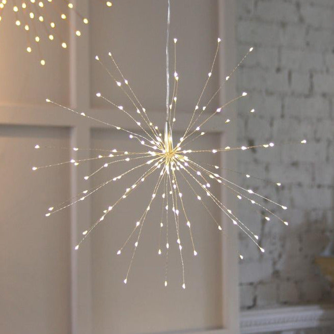 SMALL BATTERY STARBURST LED LIGHT 30cm