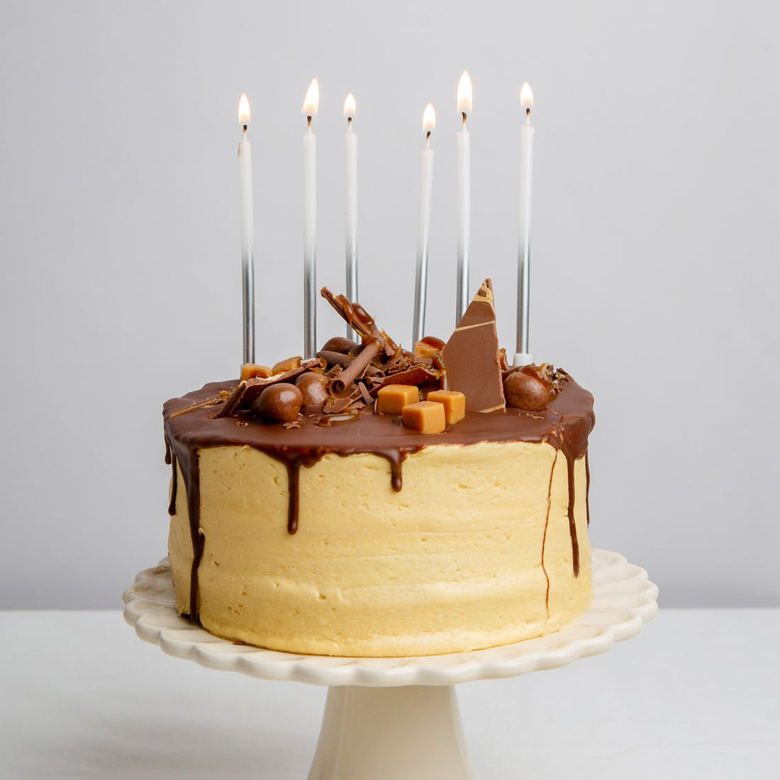 CAKE CANDLES | WHITE & SILVER OMBRE | PACK 16