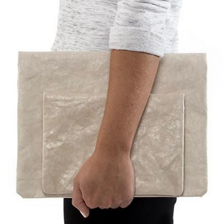 MARU MEDIUM CLUTCH BAG