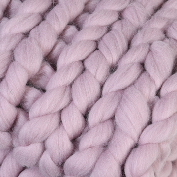 ICELAND YARN CHUNKY KNIT BLANKET | BLUSH PINK