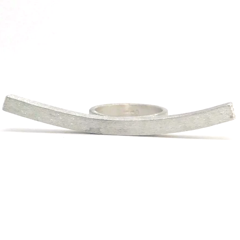 SILVER CURVE RING