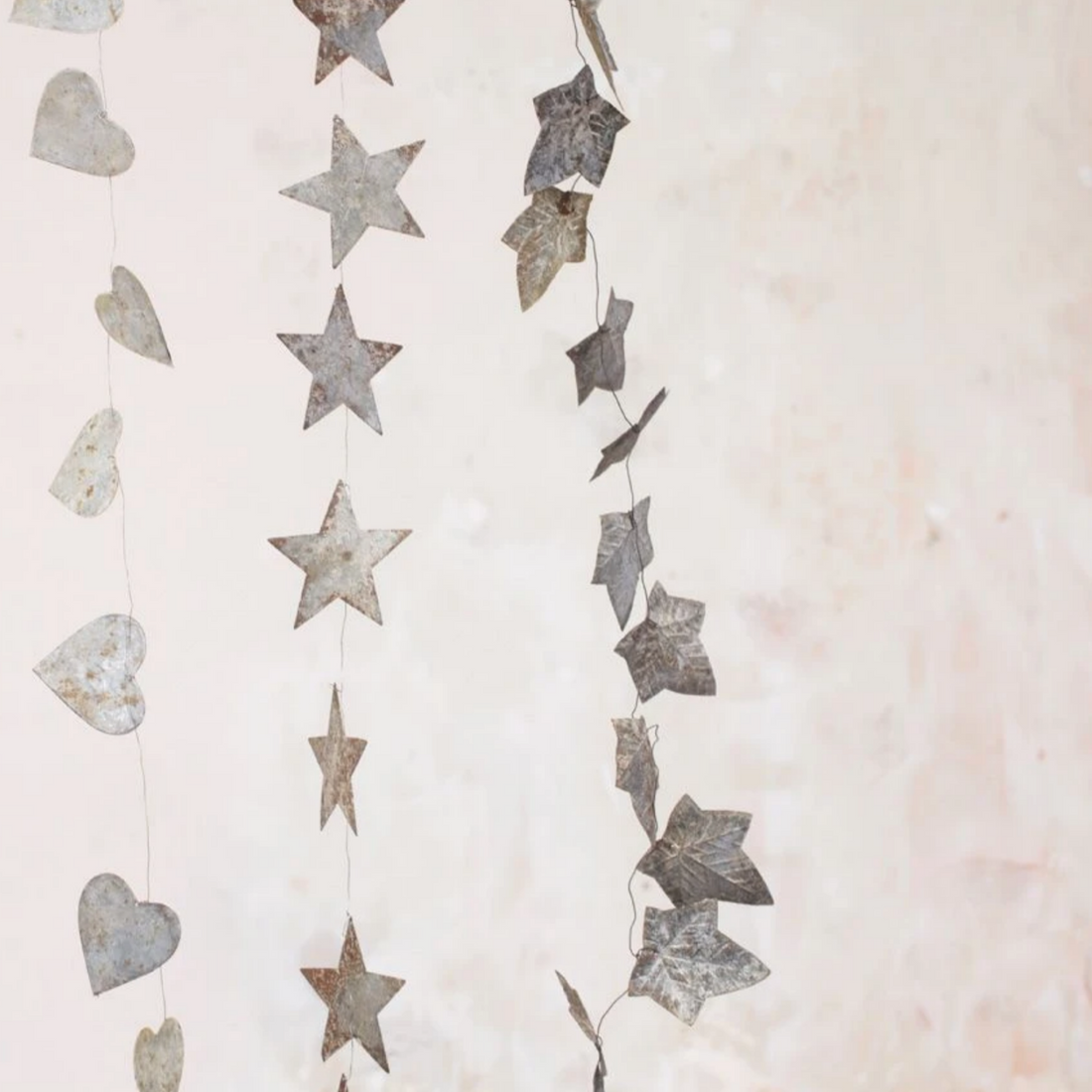 ABARI WIRE LEAF GARLAND
