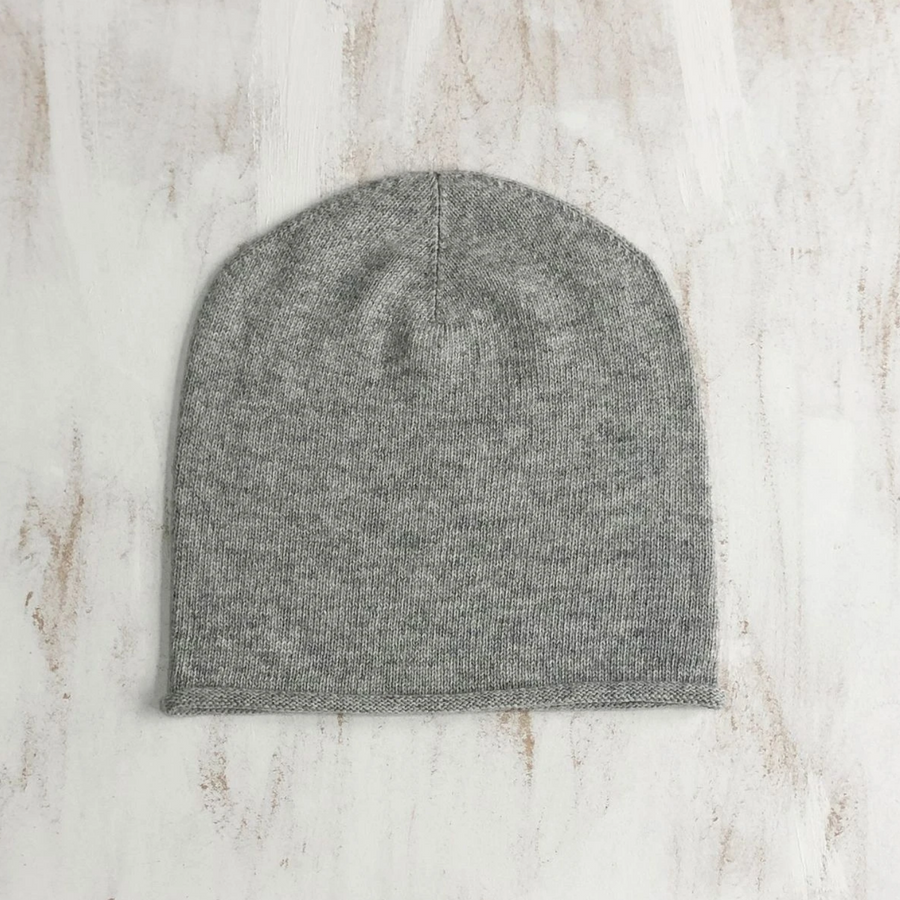 SOFT MERINO UNISEX SLOUCH BEANIE HAT