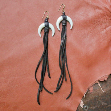 HORN & BLACK LEATHER EARRINGS