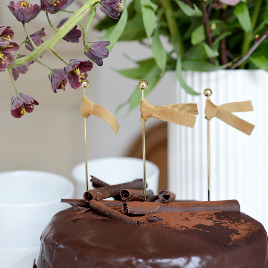 GOLD FOOD TOPPERS WITH OCHRE & GREY VELVET RIBBONS