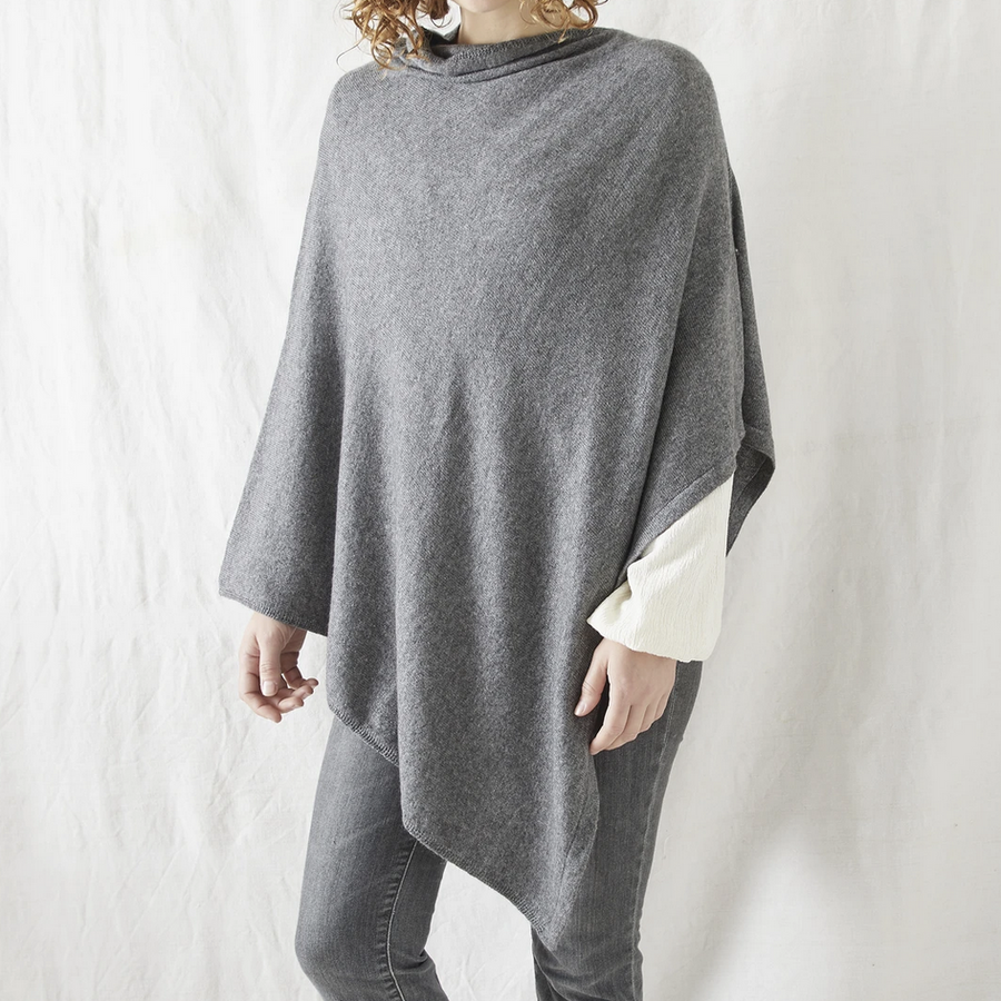 RISI LUXURY SOFT FINE KNIT MERINO COWL PONCHO