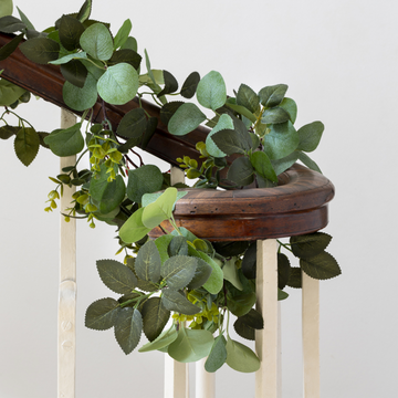 EUCALYPTUS & ROSE LEAF GARLAND