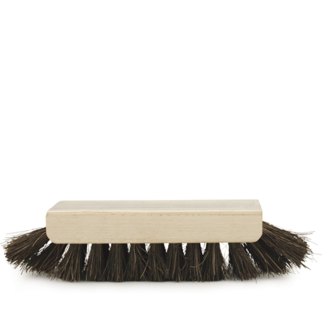 COCONUT FIBRE BRUSH