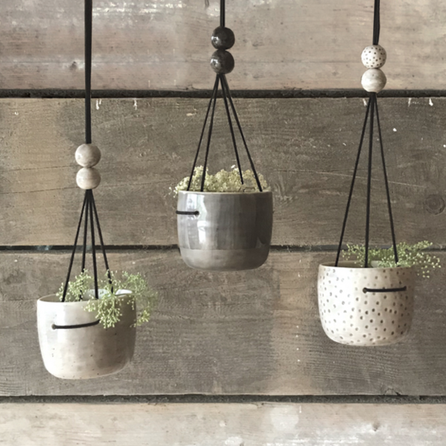 RUSTIC HANGING PLANTER | BLACK WASH