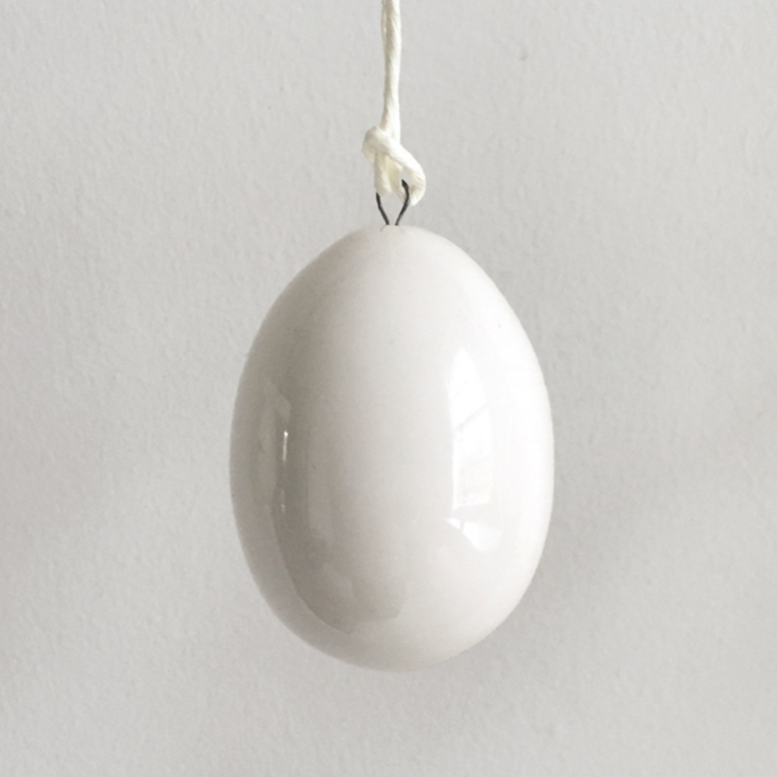 PORCELAIN EGG DECORATION | PLAIN