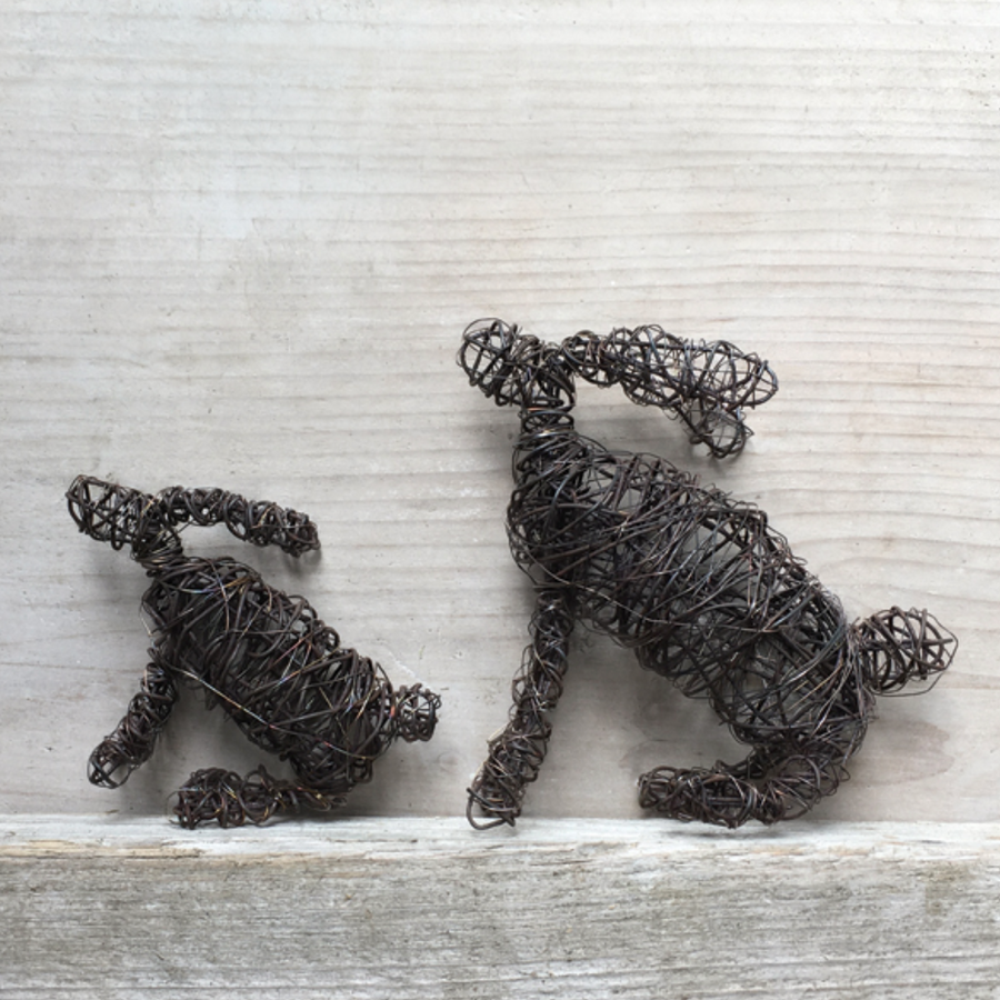 RUSTY WIRE HARE | SMALL