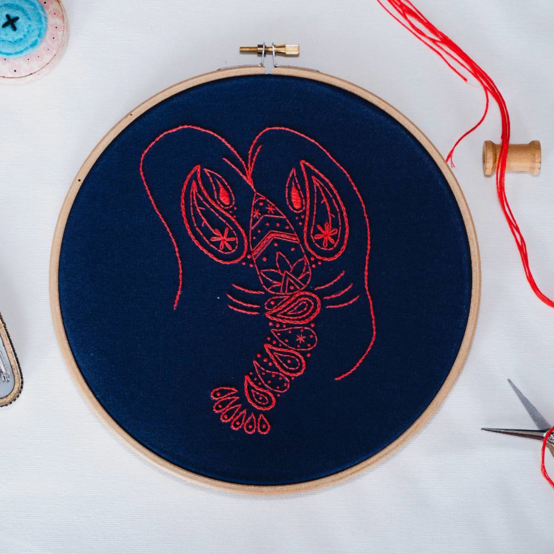 HOOP EMBROIDERY KIT | LOBSTER