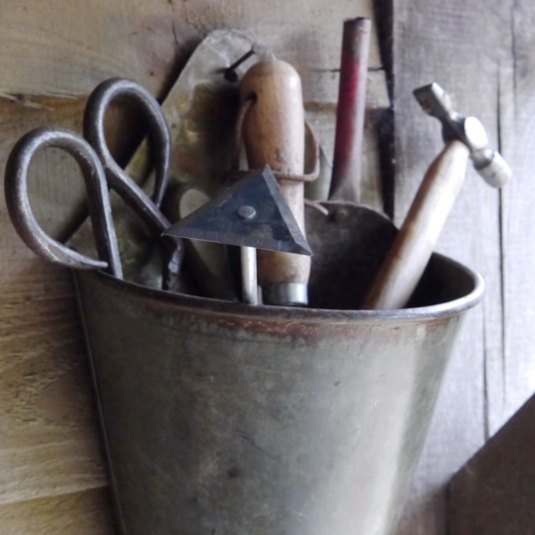 GALVANISED HALF BUCKET