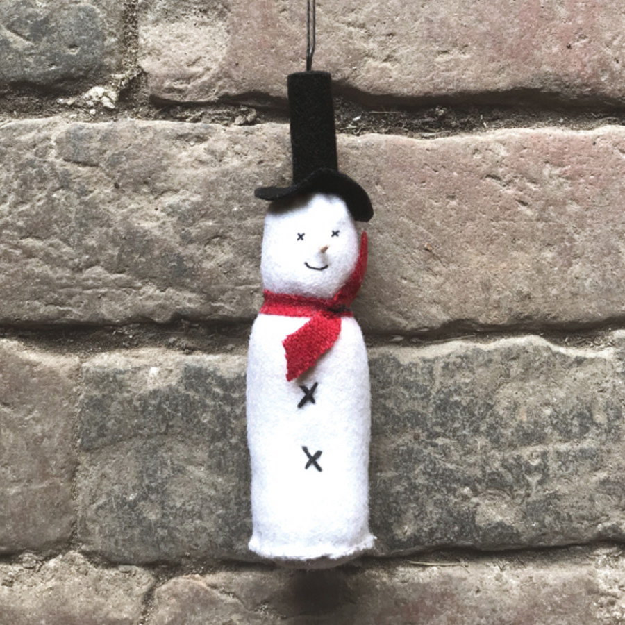 FELT HANGING SNOWMAN